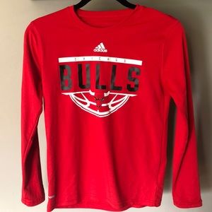 Chicago bulls long-sleeved